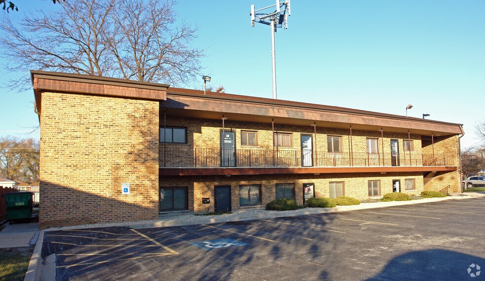 More Photos Of 6215 W 79th St, Burbank Office For Lease