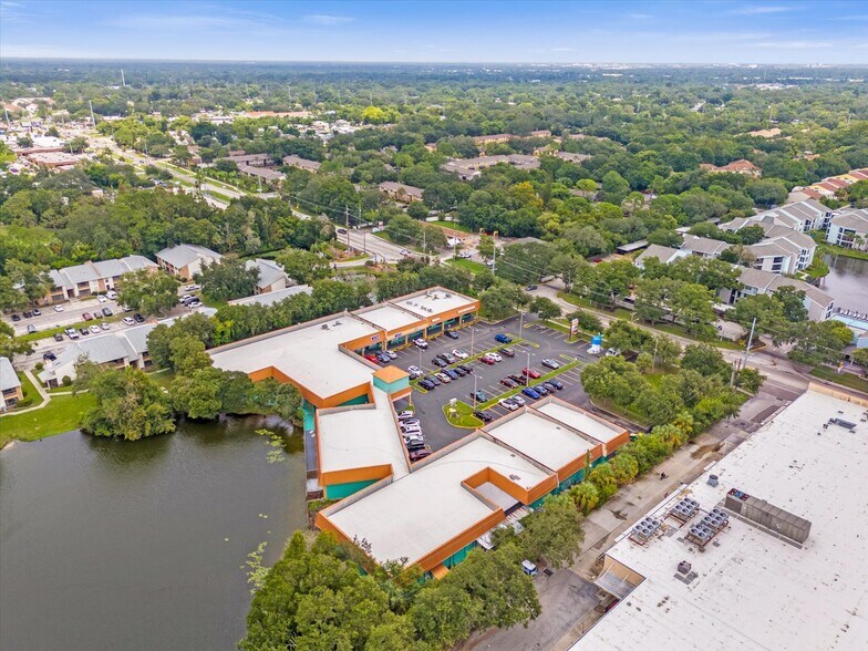 More Photos Of 8502 N Armenia Ave, Tampa General Retail For Sale
