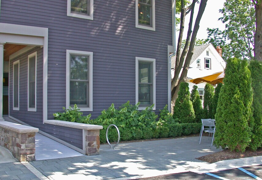 More Photos Of 114 Rayson St, Northville Loft Creative Space For Lease