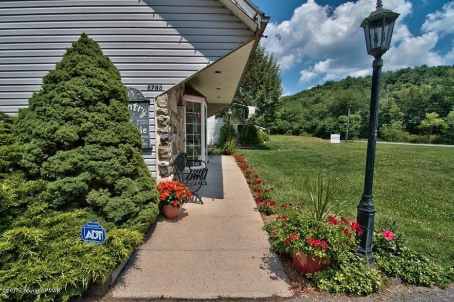 More Photos Of 2783-2785 Route 115, Effort Storefront For Lease