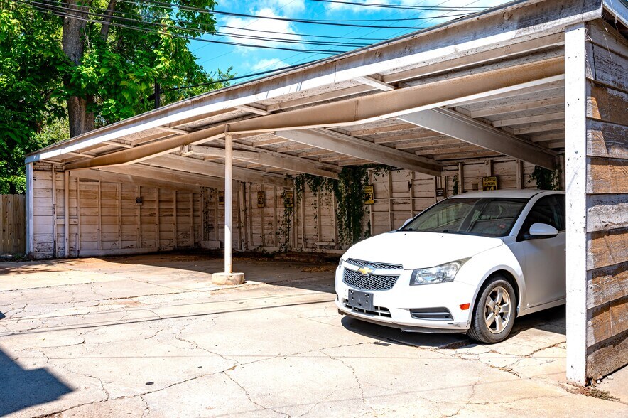 More Photos Of 515 NW 20th St, Oklahoma City Apartments For Sale