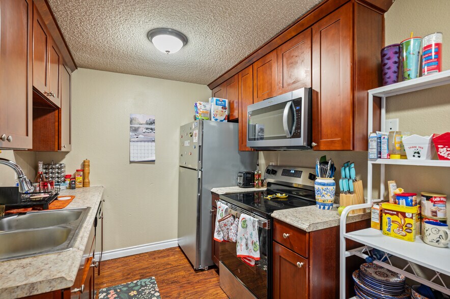 More Photos Of 6608 106th Street Ct E, Puyallup Apartments For Sale