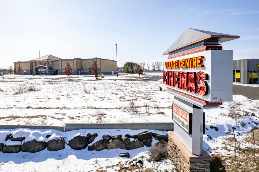 More Photos Of 10117 W Sunset Hwy, Spokane Movie Theatre For Sale