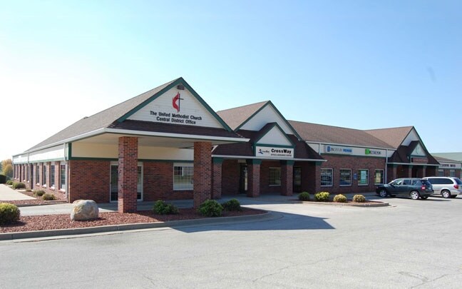 More Photos Of 600 8th St SW, Altoona Freestanding For Sale