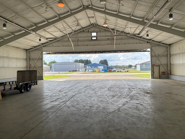 More Photos Of 131 Ash Dr, Kimball Township Warehouse For Lease