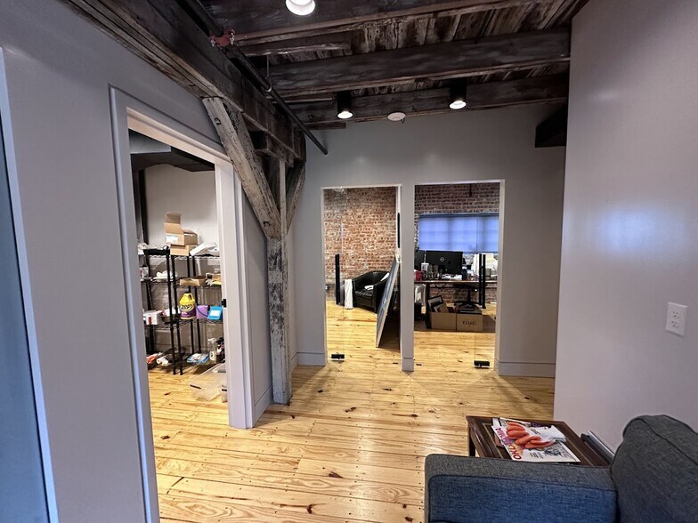 More Photos Of 5-11 N Cheyenne Ave, Tulsa Loft Creative Space For Lease
