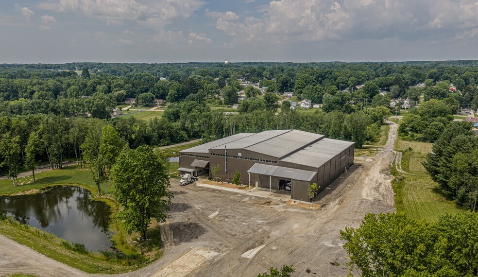 More Photos Of 5205 Cleveland Massillon Rd, Norton Manufacturing For Sale