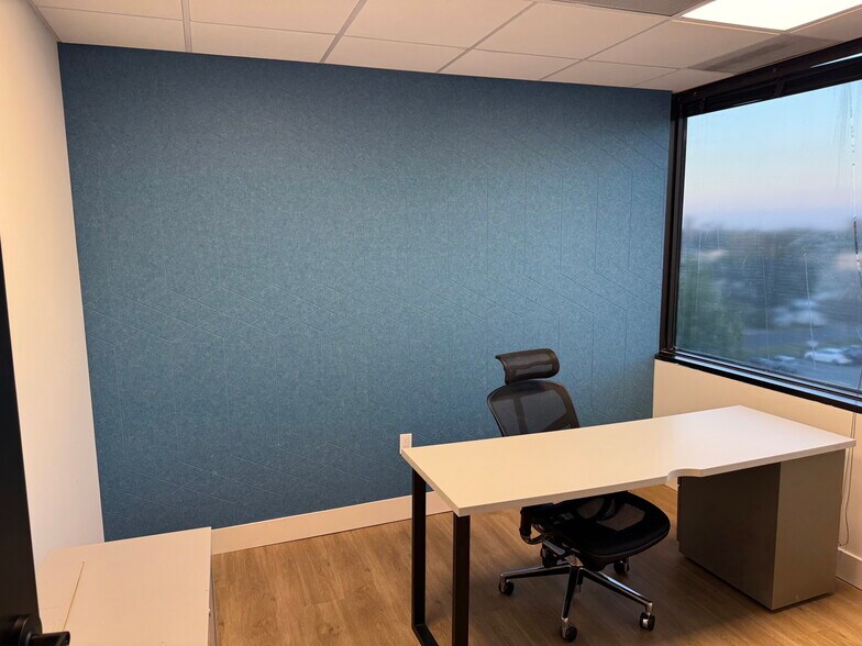 More Photos Of 6698 68th Ave N, Pinellas Park Coworking Space