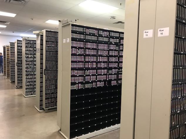 More Photos Of 23042 N 15th Ln, Phoenix Warehouse For Lease