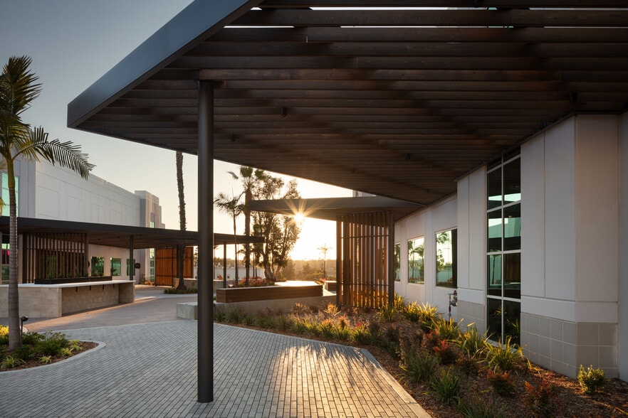 More Photos Of 6215 El Camino Real, Carlsbad Light Manufacturing For Lease