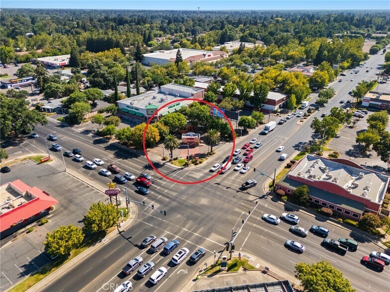 Primary Photo Of 2519 Esplanade Rd, Chico Fast Food For Lease