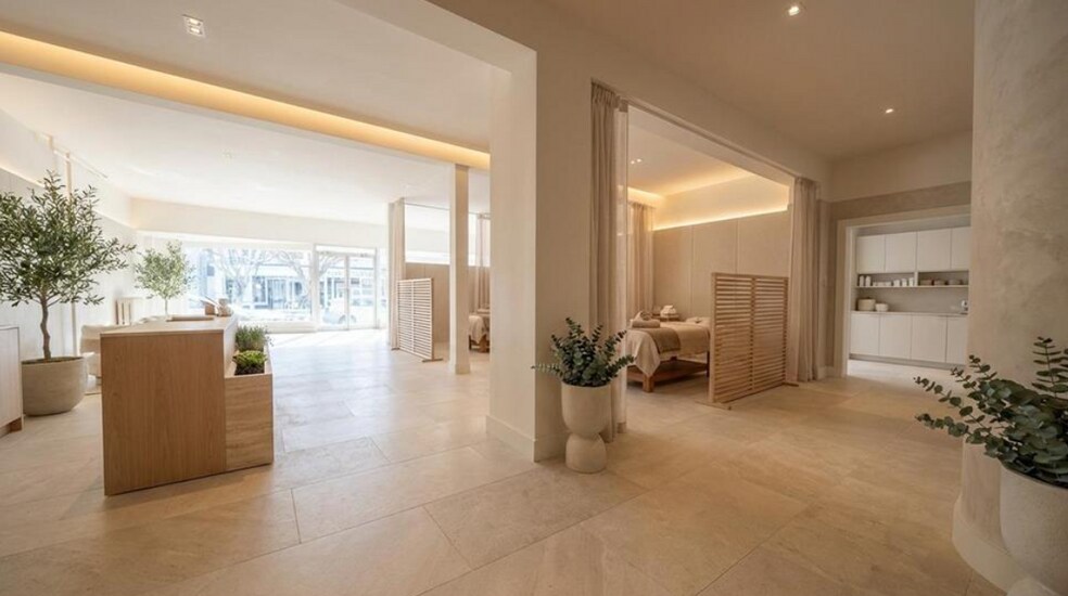 More Photos Of 83-95 Center St, Southington Storefront Retail Office For Lease