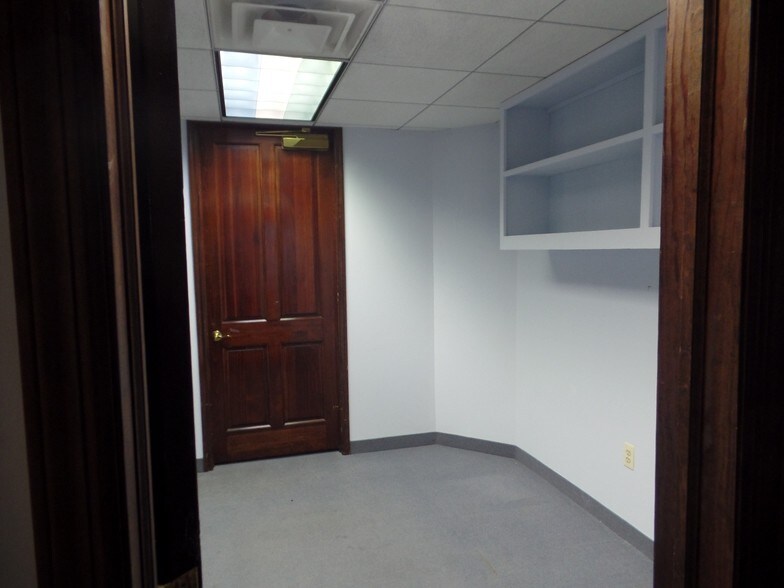 More Photos Of 365 Broad St, Red Bank Medical For Sale