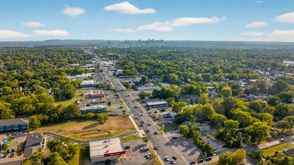 More Photos Of 2819 Gallatin Pike, Nashville Freestanding For Lease