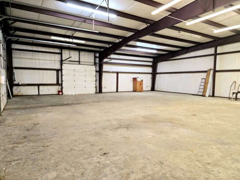 More Photos Of 134 Nora St, West Monroe Industrial For Sale