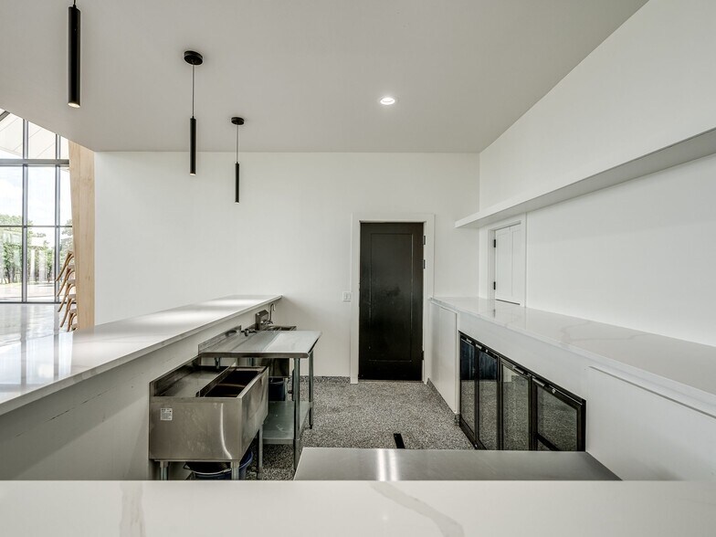 More Photos Of 20480 NE 164th St, Luther Specialty For Sale