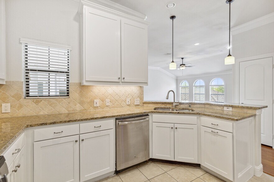 More Photos Of 4210 Prescott Ave, Dallas Apartments For Sale