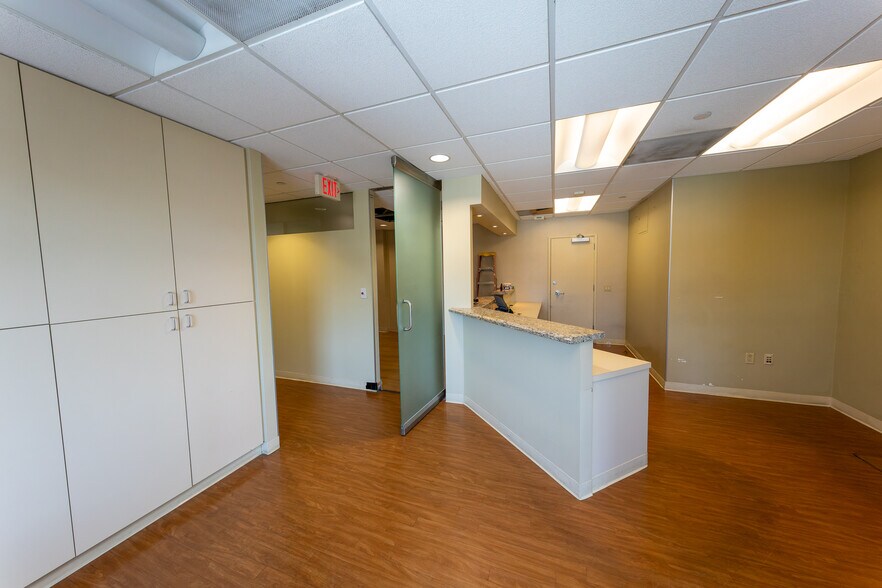 More Photos Of 9400-9414 Brighton Way, Beverly Hills Medical For Lease