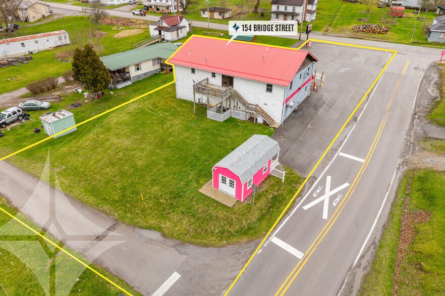 More Photos Of 154 Bridge St, Junior Restaurant For Sale