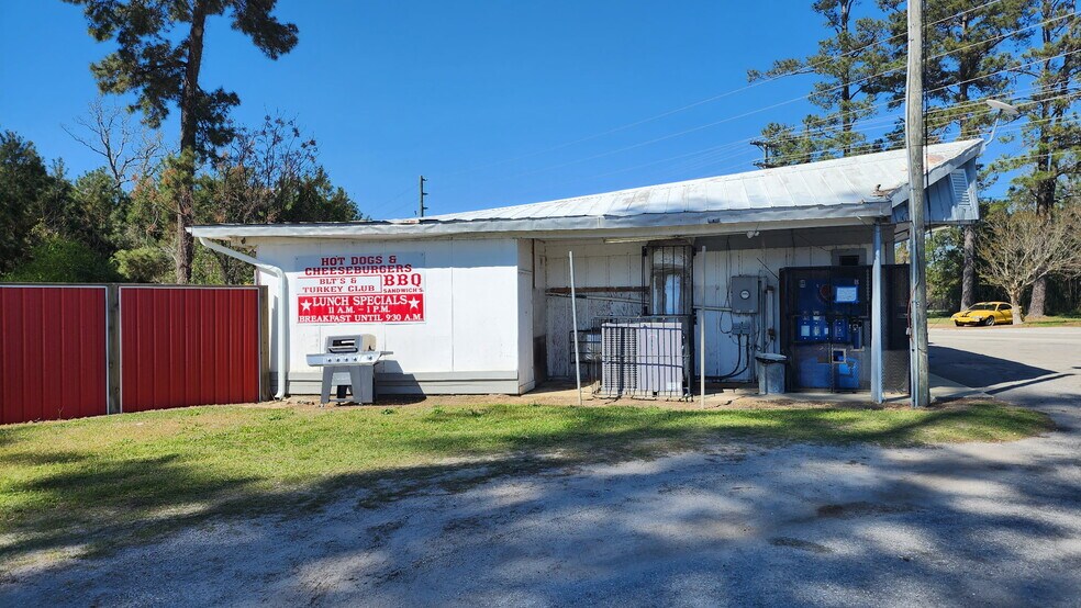 More Photos Of 7538 Old Nichols Hwy, Mullins General Retail For Sale