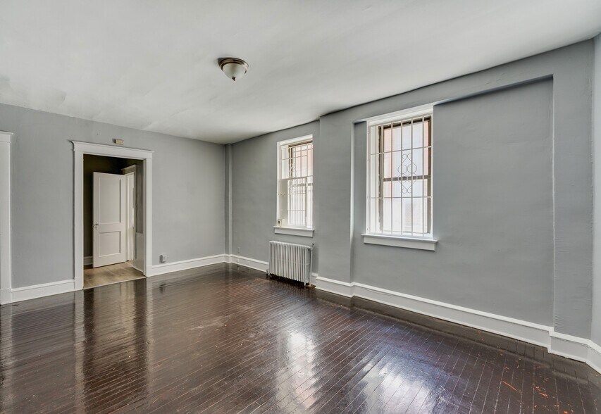 More Photos Of 130-146 Garrett Rd, Upper Darby Township Apartments For Sale