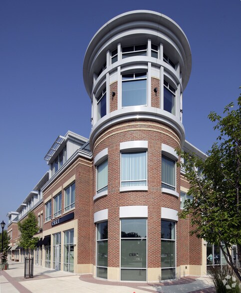 More Photos Of 180 Linden St, Wellesley Office For Lease