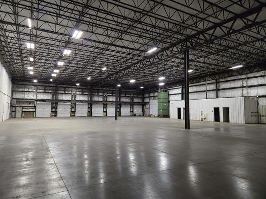 More Photos Of 4949 Chavenelle Rd, Dubuque Industrial For Sale