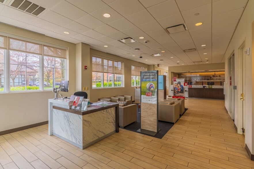 More Photos Of 217 E Lancaster Ave, Wayne Bank For Lease