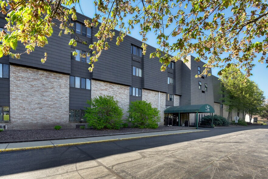 More Photos Of 1500 McKinley Ave, Niles Assisted Living For Sale
