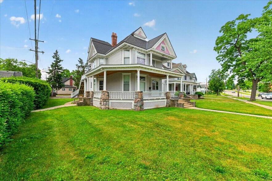 More Photos Of 415 W Forest Ave, Ypsilanti Sorority Fraternity House For Sale
