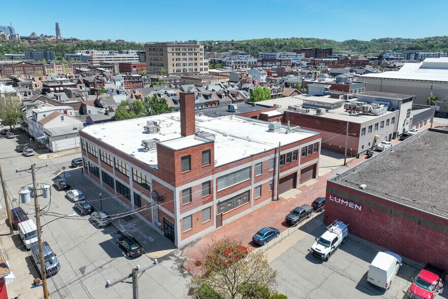More Photos Of 2500 Jane St, Pittsburgh Office For Sale