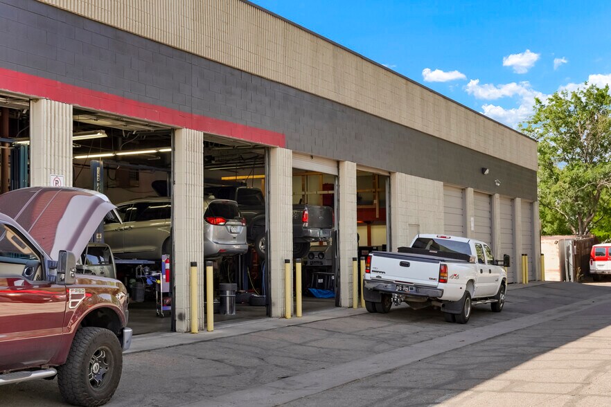 More Photos Of 15601 E 6th Ave, Aurora Auto Repair For Sale