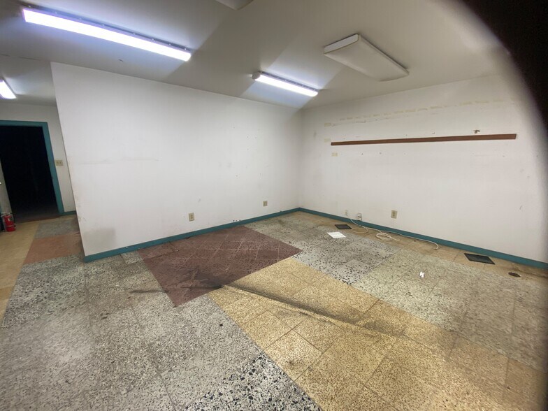 More Photos Of 340 SW 21st Ter, Fort Lauderdale Warehouse For Lease