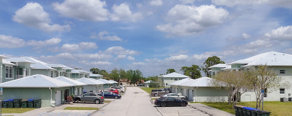 More Photos Of 4520 S Biscayne Dr, North Port Apartments For Sale