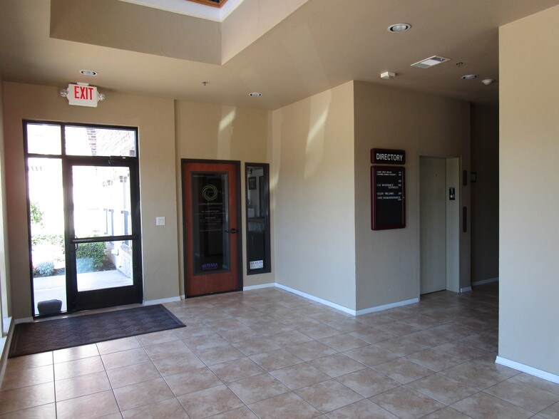 More Photos Of 3605 Yucca Dr, Flower Mound Medical For Sale