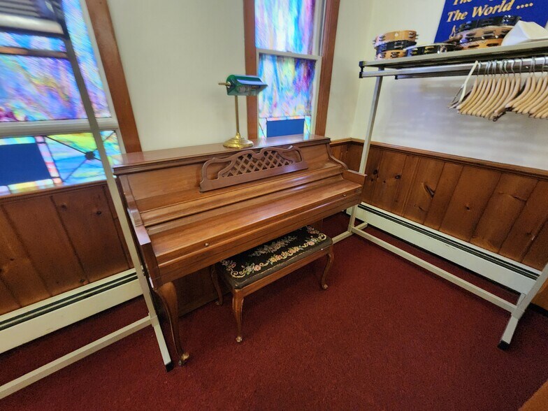 More Photos Of 19 Co 518 Rt, Montgomery Specialty For Sale