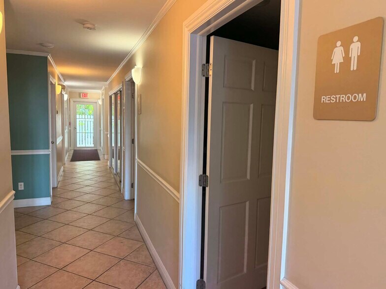 More Photos Of 302 Southard St, Key West Office For Sale