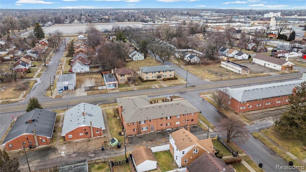 More Photos Of 14801 Joy Rd, Detroit Apartments For Sale