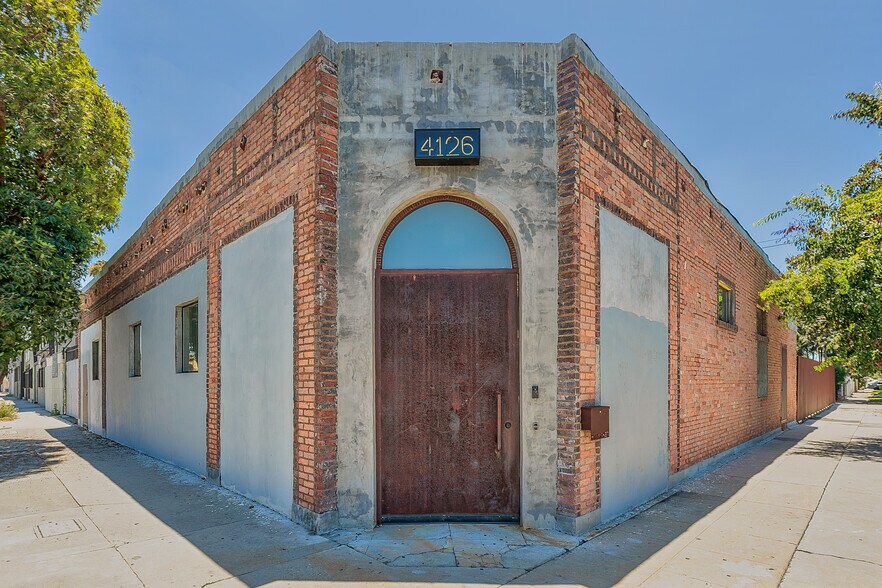 Primary Photo Of 4126 W Jefferson Blvd, Los Angeles Flex For Lease