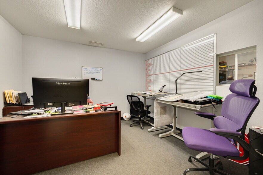 More Photos Of 9914 State Road 52, Hudson Warehouse For Sale