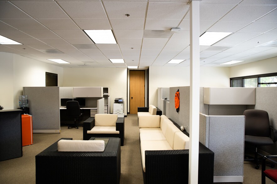 More Photos Of 2635 N 1st St, San Jose Office For Lease