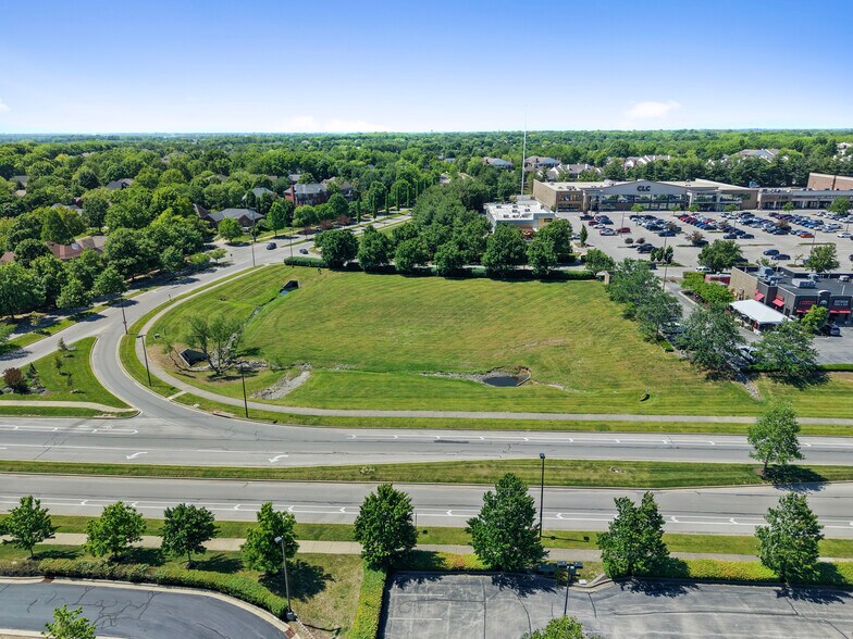 More Photos Of 3199 Beaumont Centre Cir, Lexington Land For Lease