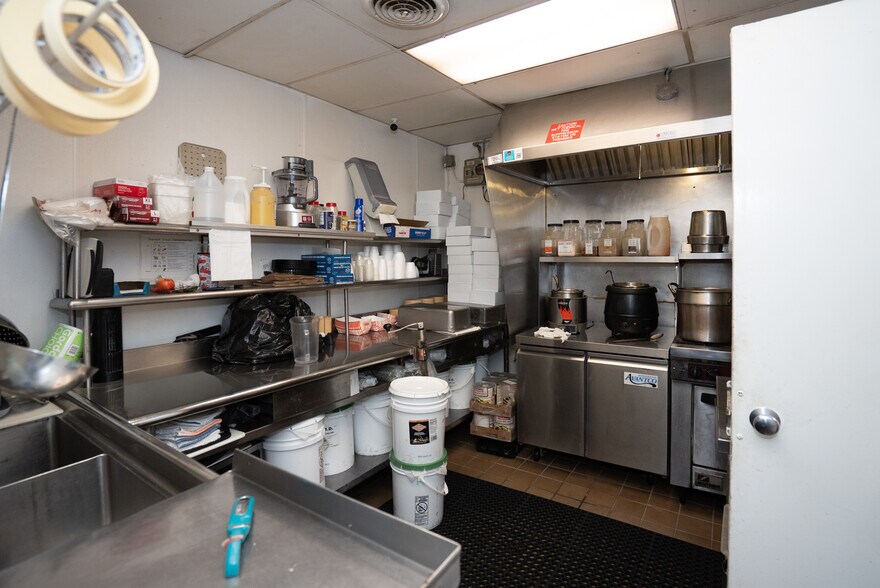 More Photos Of 596 Busha Hwy, Marysville Bar For Sale