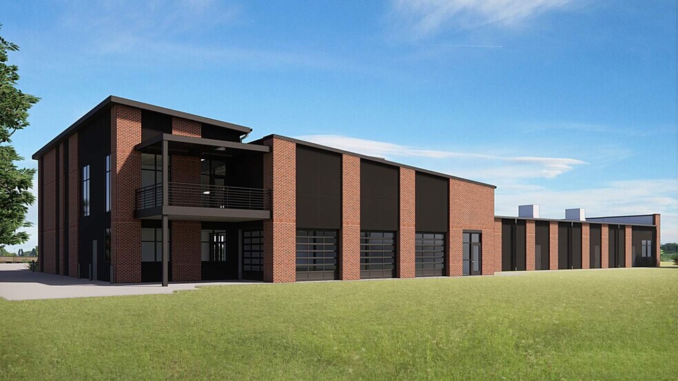 More Photos Of 8700 Thomas Ave, Johnston General Retail For Lease