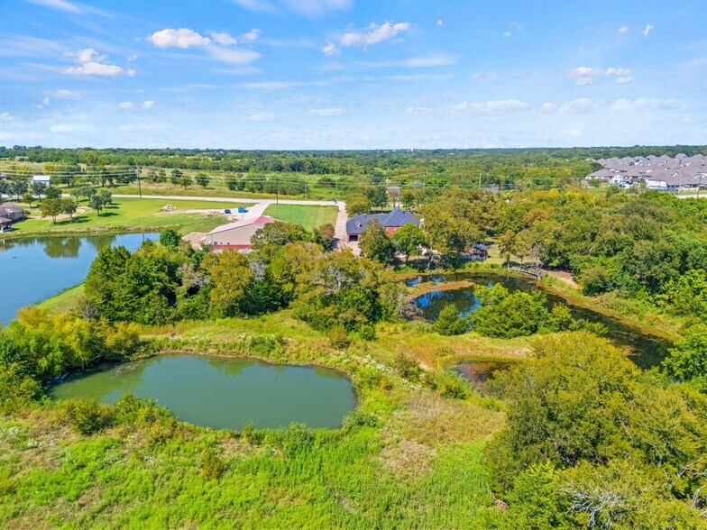 More Photos Of 12900 FM 121, Van Alstyne Lodge Meeting Hall For Sale