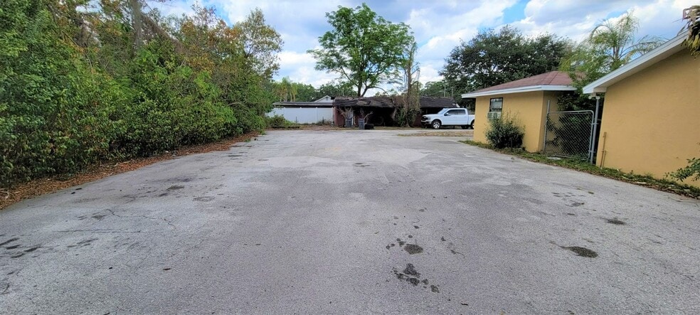 More Photos Of 1901 W Sligh Ave, Tampa Office For Sale