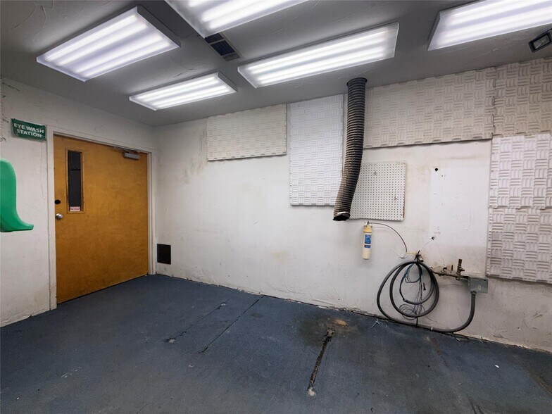 More Photos Of 4533 N FM 312, Winnsboro Industrial For Sale