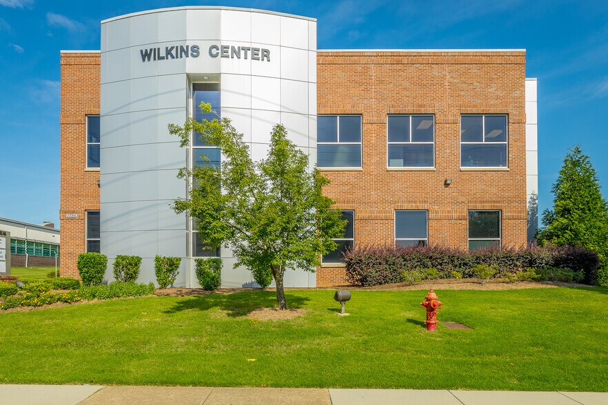 More Photos Of 1726 Gunbarrel Rd, Chattanooga Medical For Lease