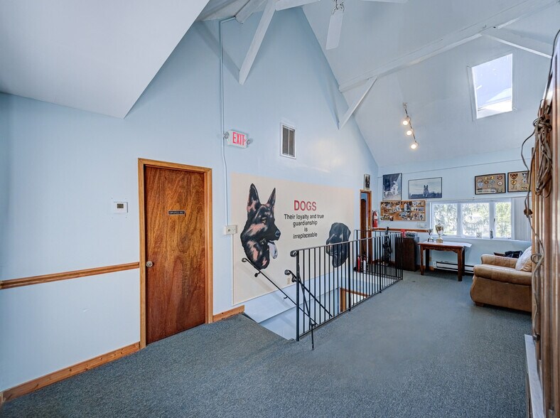 More Photos Of 929 NJ-12 Hwy, Frenchtown Flex For Sale