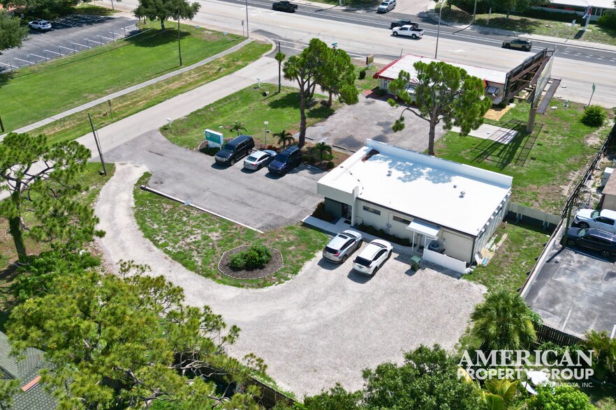 More Photos Of 31 W Green St, Englewood Medical For Lease